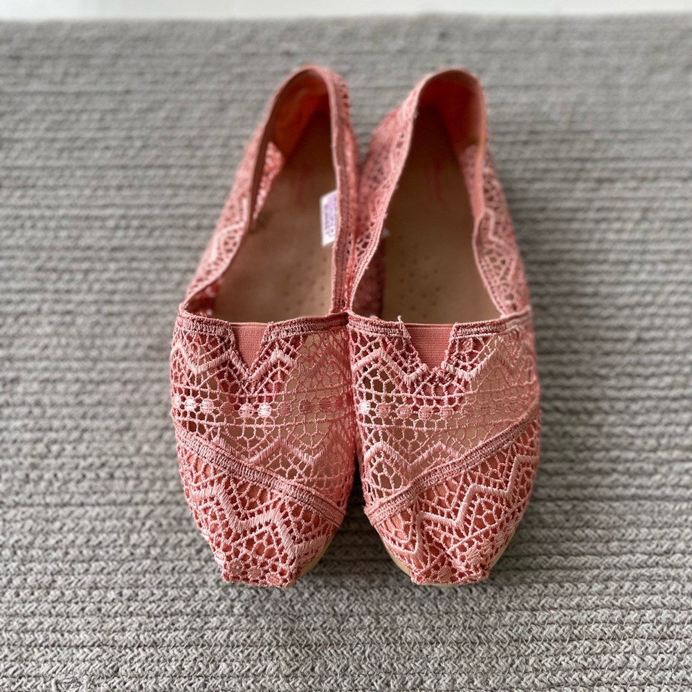 Vintage 90’s Wanted Blush Pink Peach Crochet Flats Size 7.5